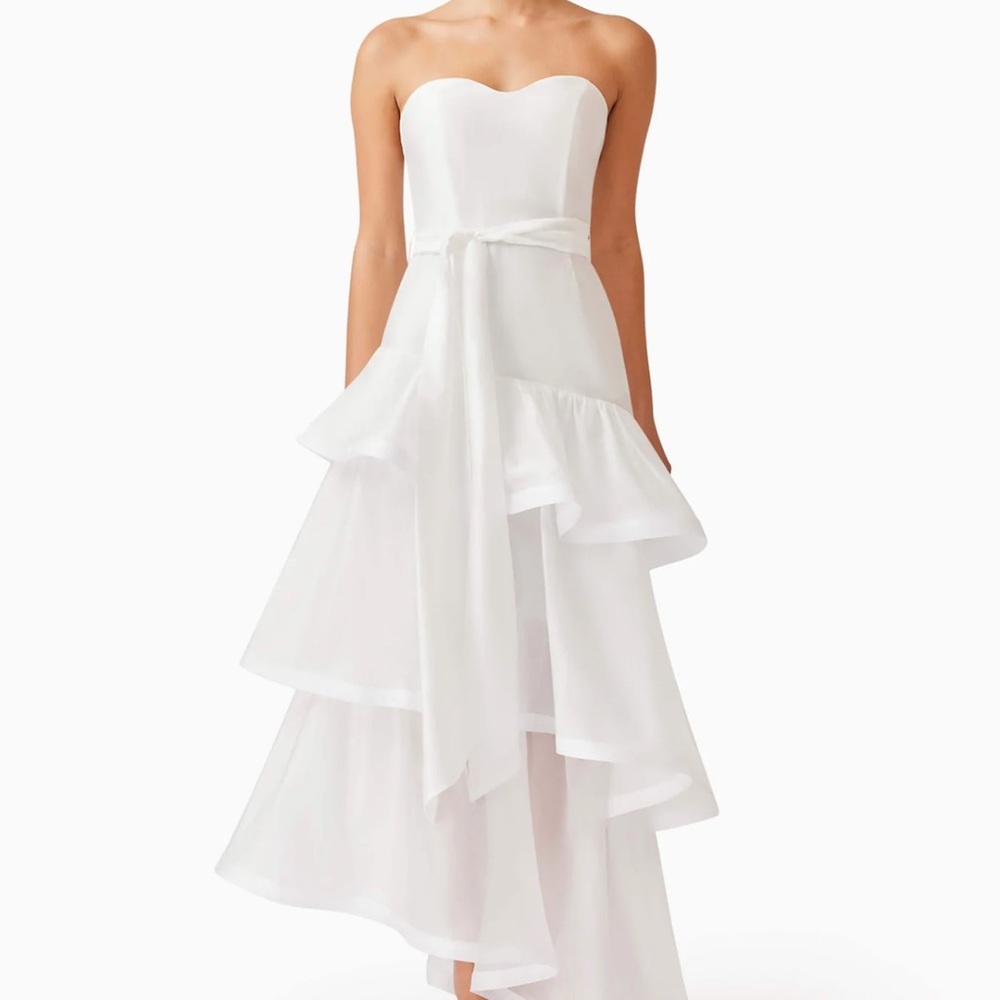 Elliatt Kalani Strapless Maxi Dress in White